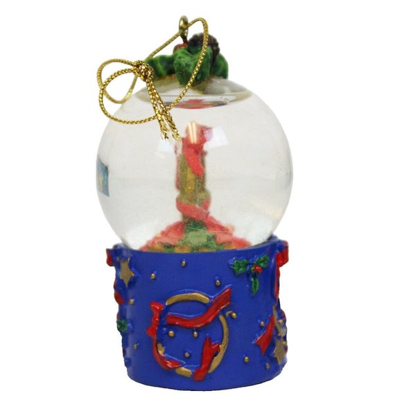 International Bazaar 5 Days of Christmas Snow Globe Ornament Golden Rings - Picture 4 of 6